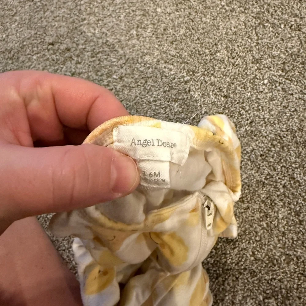 Angel dear sunshine onesie 3-6 months - Picture 2 of 2